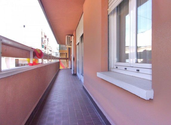 Foto 1 de Pis en venda a Ensanche - Diputación de 7 habitacions amb terrassa i garatge