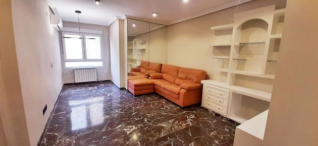 Foto 2 de Pis en venda a Belén - San Roque de 2 habitacions amb garatge i aire acondicionat