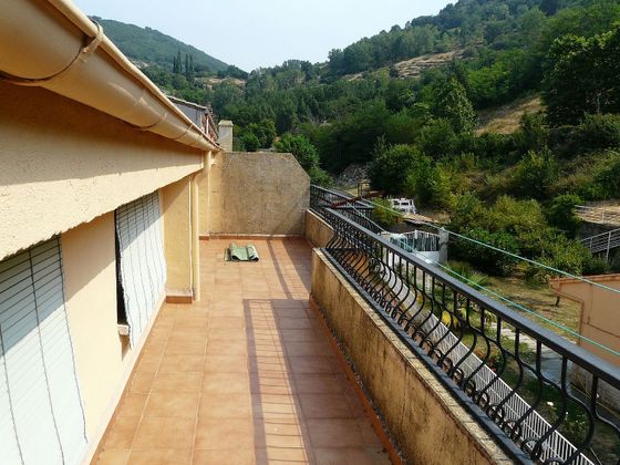 Foto 2 de Pis en venda a Baños de Montemayor de 3 habitacions amb terrassa i ascensor