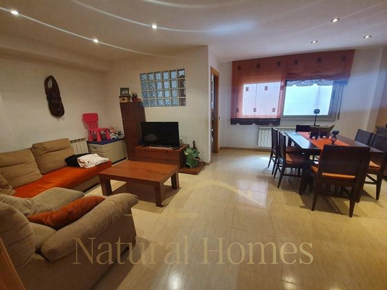 Foto 2 de Piso en venta en Cerdanyola de 4 habitaciones con terraza y aire acondicionado
