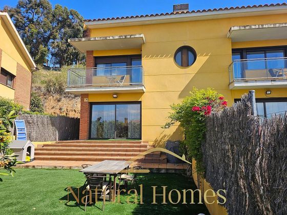 Foto 1 de Casa en venta en Sant Vicenç de Montalt de 4 habitaciones con terraza y garaje