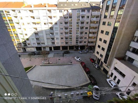 Foto 1 de Pis en venda a Centro - Ourense de 4 habitacions amb terrassa i balcó