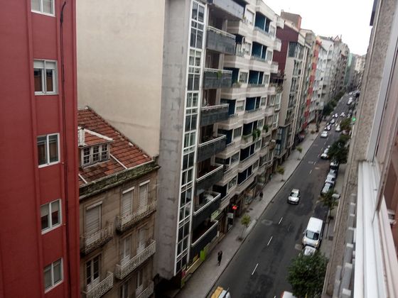 Foto 2 de Venta de piso en Centro - Ourense de 3 habitaciones con garaje y calefacción