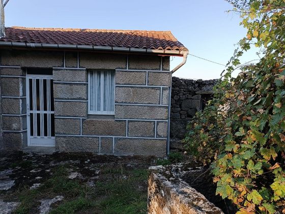 Foto 2 de Casa en venda a barrio Vilar de de 2 habitacions amb jardí