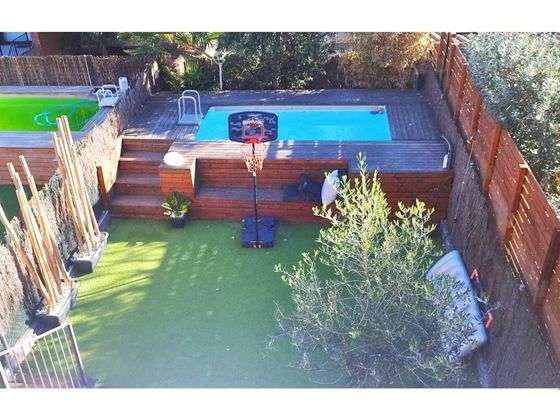 Foto 2 de Casa en venta en Santa Coloma de Farners de 4 habitaciones con terraza y piscina