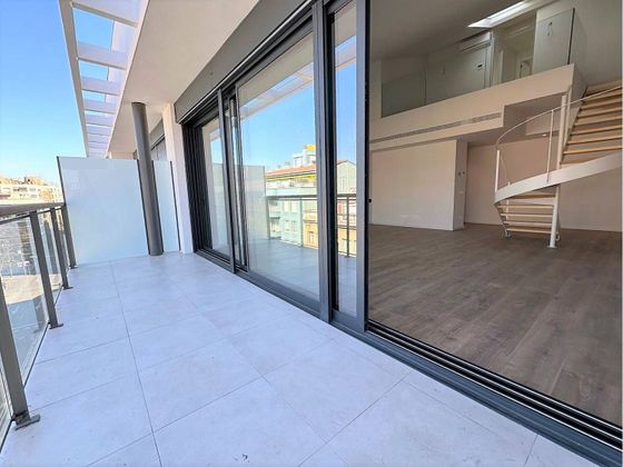 Foto 2 de Pis en venda a Eixample Nord – La Devesa de 6 habitacions amb terrassa i aire acondicionat