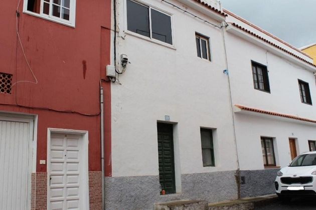 Foto 1 de Venta de chalet en calle Las Granaderas de 5 habitaciones con terraza