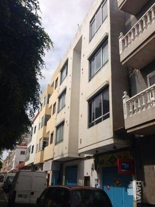 Foto 1 de Venta de piso en calle Fuerteventura de 1 habitación y 41 m²