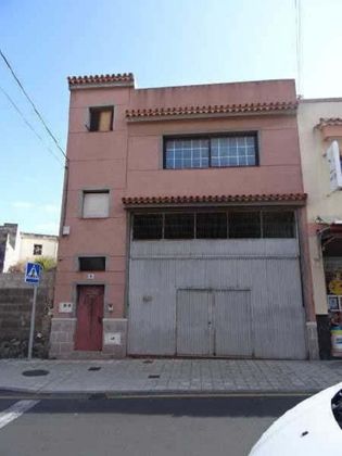 Foto 1 de Venta de garaje en calle Barranquillo de Acentejo de 118 m²