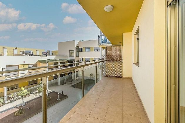Foto 1 de Venta de piso en calle El Garabato de 3 habitaciones con terraza y garaje