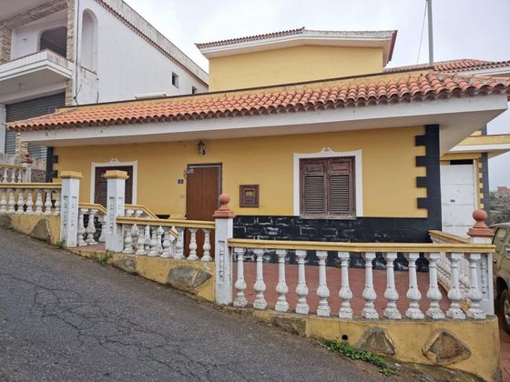 Foto 1 de Xalet en venda a calle De El Orégano de 3 habitacions amb terrassa