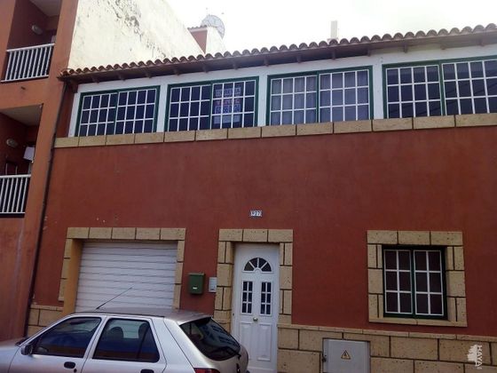 Foto 2 de Pis en venda a calle Los Menceyes de 3 habitacions amb terrassa