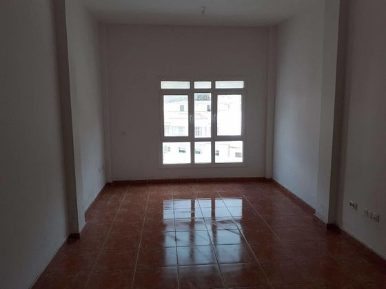 Foto 2 de Venta de piso en Vallehermoso de 1 habitación y 315 m²