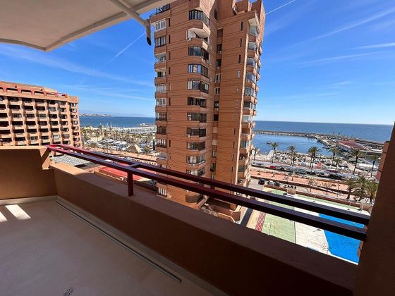 Foto 1 de Venta de piso en Playa de los Boliches de 2 habitaciones con terraza y piscina