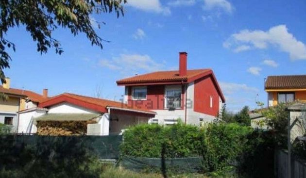 Foto 2 de Xalet en venda a Tomiño de 4 habitacions amb terrassa i garatge