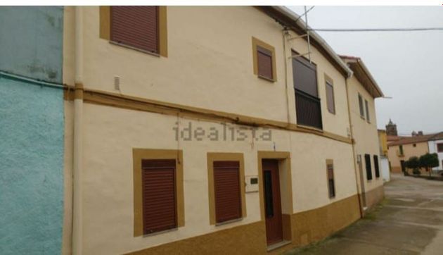 Foto 1 de Casa adossada en venda a Aldeacentenera de 3 habitacions amb terrassa