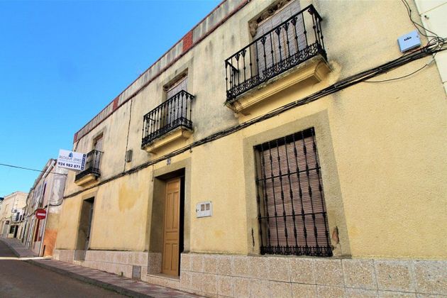 Foto 2 de Casa en venda a Villar del Rey de 6 habitacions i 315 m²
