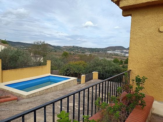 Foto 2 de Chalet en venta en Montroy de 5 habitaciones con terraza y piscina