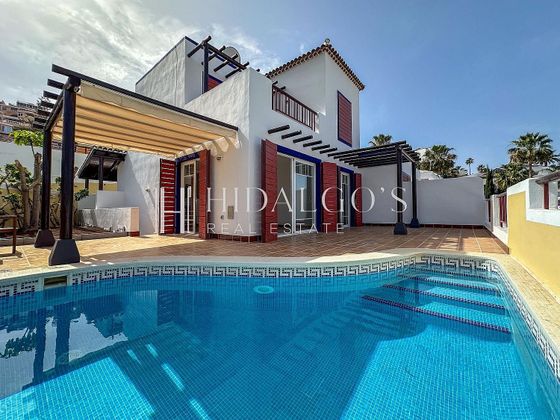 Foto 1 de Alquiler de casa en Costa Adeje de 4 habitaciones con terraza y piscina