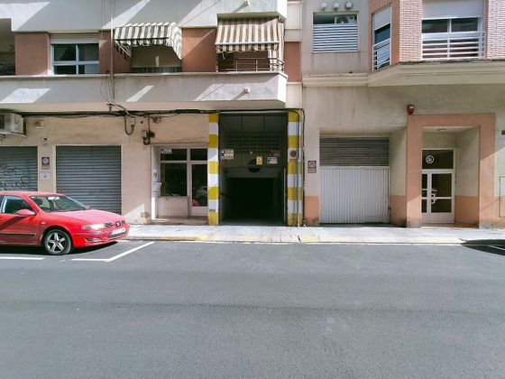 Foto 1 de Garaje en venta en calle Gabriel Miro de 10 m²