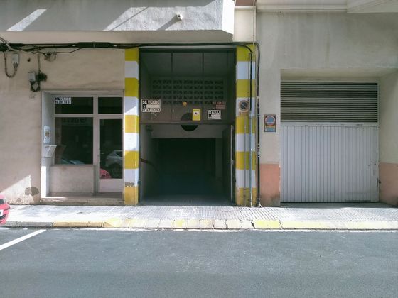 Foto 2 de Garaje en venta en calle Gabriel Miro de 10 m²