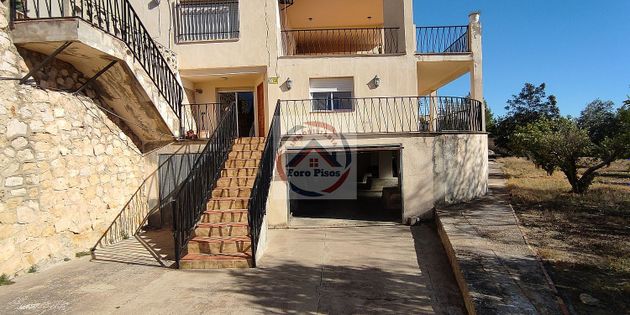 Foto 1 de Xalet en venda a calle Loma del Castillo de 8 habitacions amb terrassa i piscina