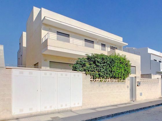 Foto 2 de Casa en venda a Beniarjó de 8 habitacions amb terrassa i piscina