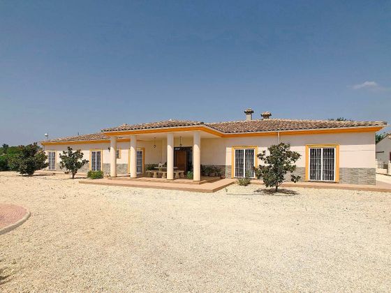 Foto 1 de Casa en venda a Benigánim de 6 habitacions amb terrassa i piscina