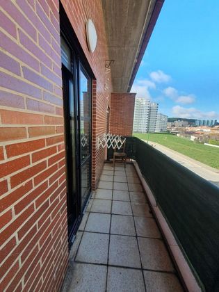 Foto 2 de Venta de piso en Hospital - G3 - G2 de 4 habitaciones con terraza y garaje