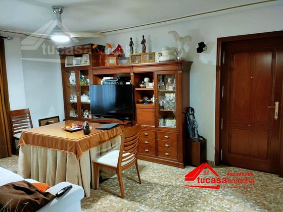 Foto 2 de Piso en venta en Fátima - Levante de 3 habitaciones con aire acondicionado y calefacción
