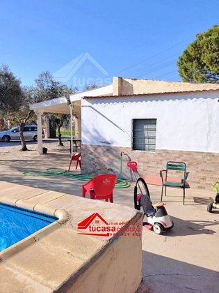 Foto 2 de Casa rural en venda a Carlota (La) de 2 habitacions amb terrassa i piscina