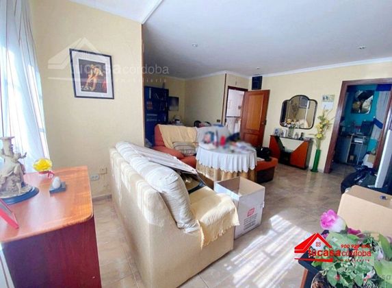 Foto 2 de Casa en venda a Campo de la Verdad - Miraflores de 3 habitacions amb calefacció