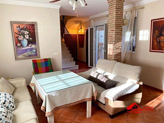 Foto 2 de Casa en venda a Campo de la Verdad - Miraflores de 3 habitacions amb terrassa i calefacció