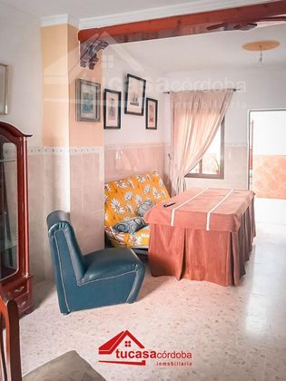 Foto 1 de Casa en venda a Fernán-Núñez de 5 habitacions amb terrassa i aire acondicionat