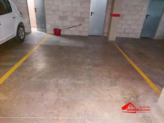 Foto 1 de Venta de garaje en Santa Rosa - Valdeolleros de 11 m²