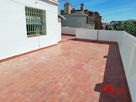 Foto 2 de Àtic en venda a Huerta de la Reina - Trassierra de 3 habitacions amb terrassa i aire acondicionat