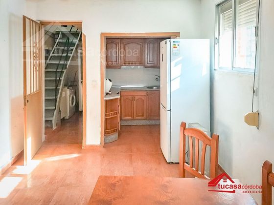 Foto 1 de Casa en venda a Campo de la Verdad - Miraflores de 4 habitacions amb aire acondicionat i calefacció