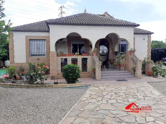 Foto 1 de Casa rural en venda a Alcolea de 4 habitacions amb terrassa i garatge
