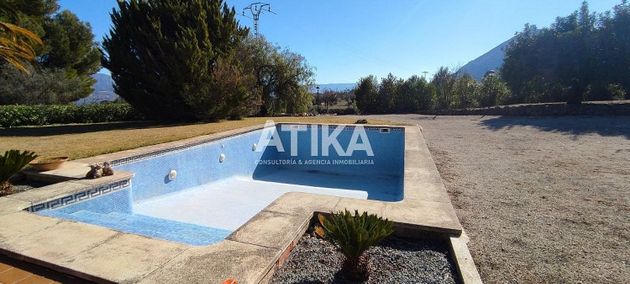 Foto 2 de Xalet en venda a Ontinyent de 3 habitacions amb terrassa i piscina