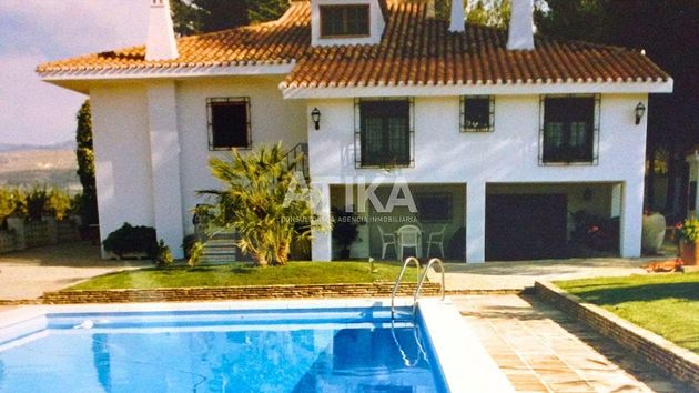 Foto 2 de Xalet en venda a Albaida de 5 habitacions amb piscina i garatge