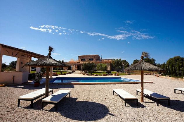 Foto 2 de Venta de casa rural en Santanyí de 5 habitaciones con terraza y piscina