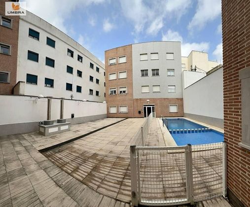 Foto 1 de Venta de piso en Real de Gandía de 3 habitaciones con terraza y piscina