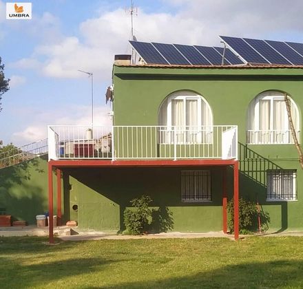 Foto 2 de Casa rural en venda a Colmenar de Oreja de 4 habitacions amb terrassa i piscina