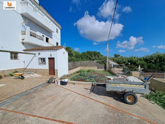 Foto 2 de Casa adossada en venda a Vejer de la Frontera de 2 habitacions amb jardí