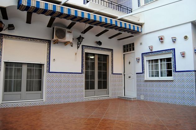 Foto 2 de Venta de chalet en Benifaió de 4 habitaciones con terraza y garaje