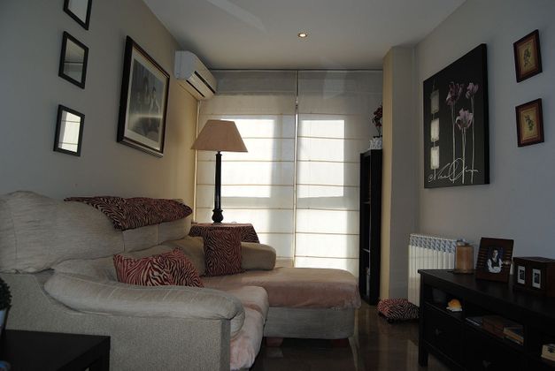 Foto 2 de Dúplex en venda a Almussafes de 6 habitacions amb terrassa i balcó