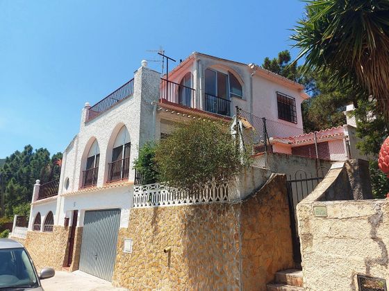 Foto 2 de Xalet en venda a Gátova de 5 habitacions amb terrassa i piscina