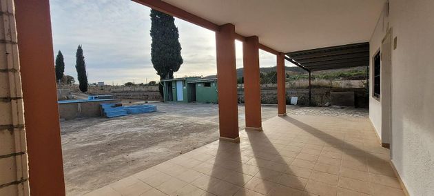 Foto 1 de Xalet en venda a Bugarra de 3 habitacions amb terrassa i piscina