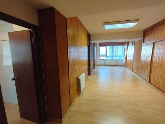 Foto 1 de Alquiler de oficina en calle Rio de Monelos de 85 m²