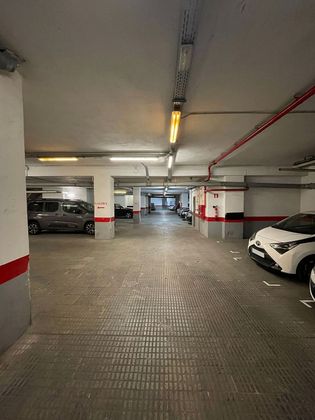 Foto 2 de Garatge en venda a plaza De Lesseps de 8 m²
